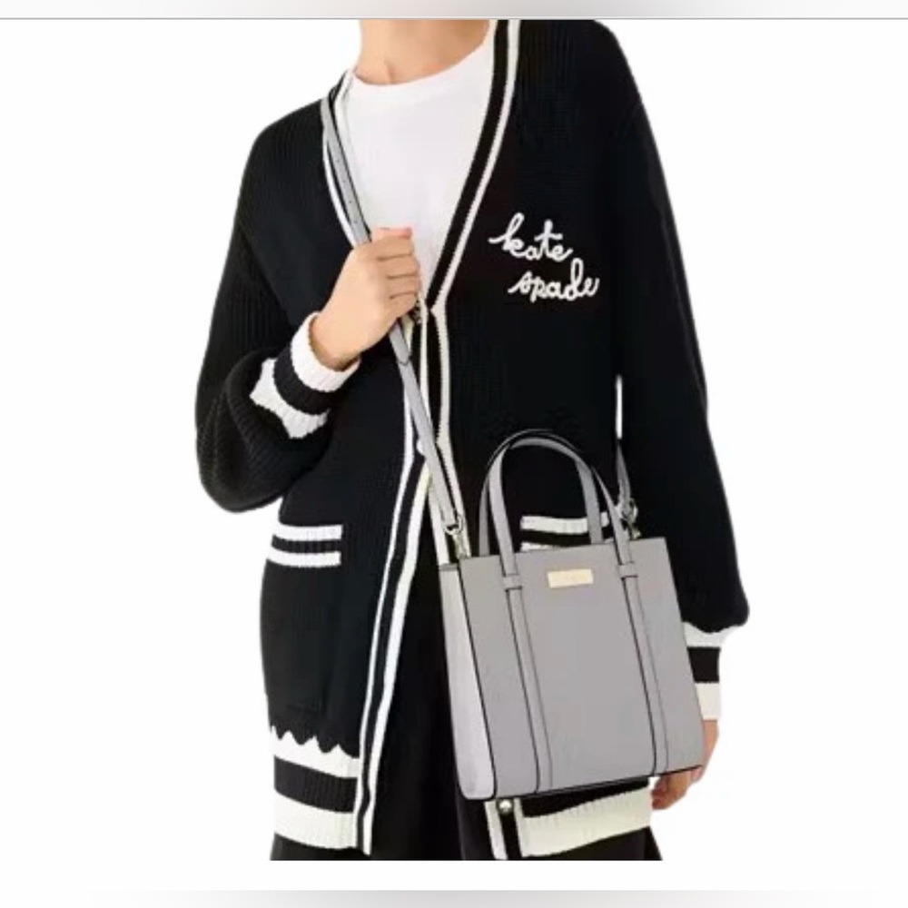 Kate Spade New York KENZIE LIMITED EDITION SM TOTE
Platinum NWT originally $329